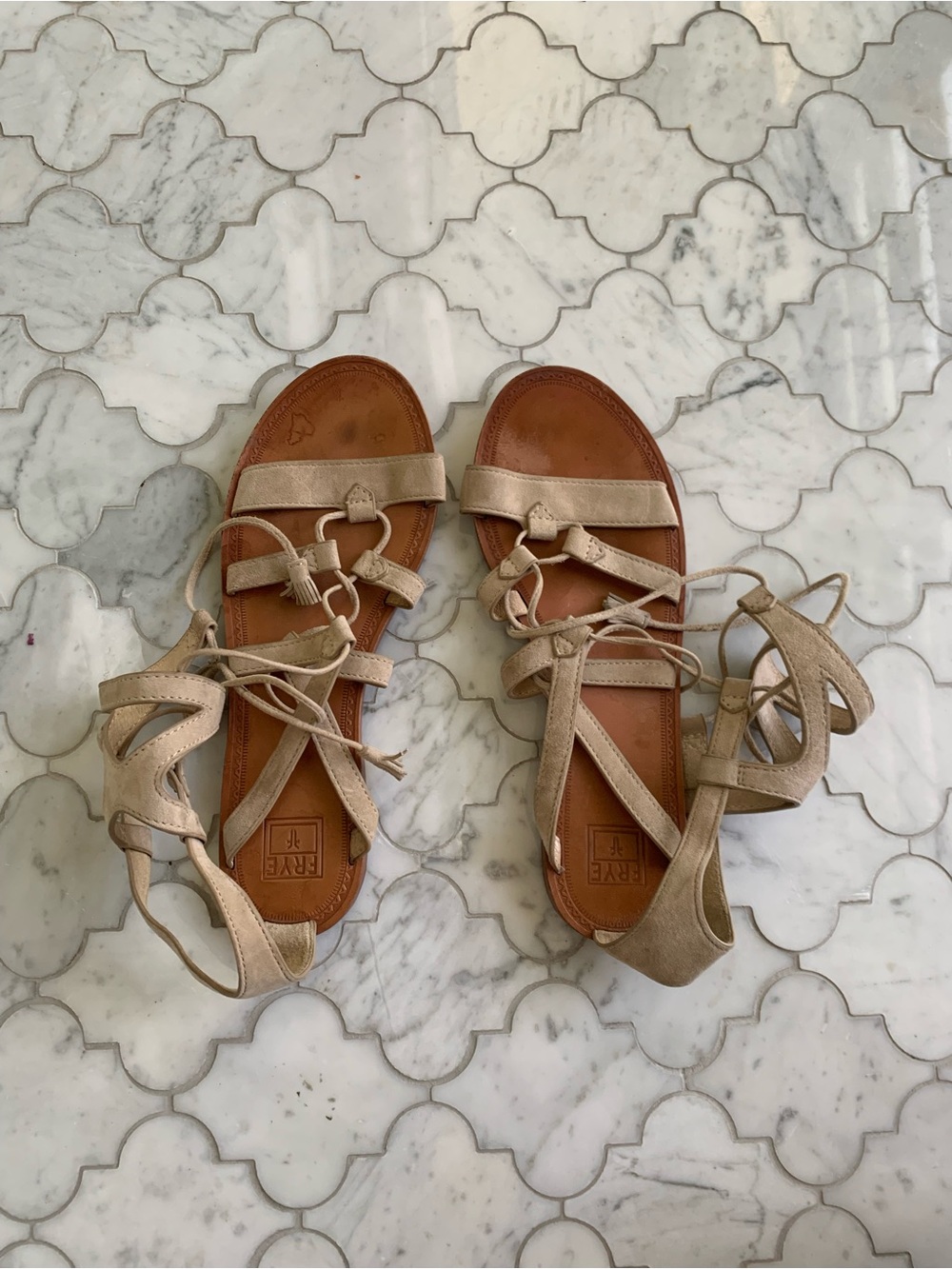 Frye Beige/Tan Lace-Up Strappy Sandals size 9